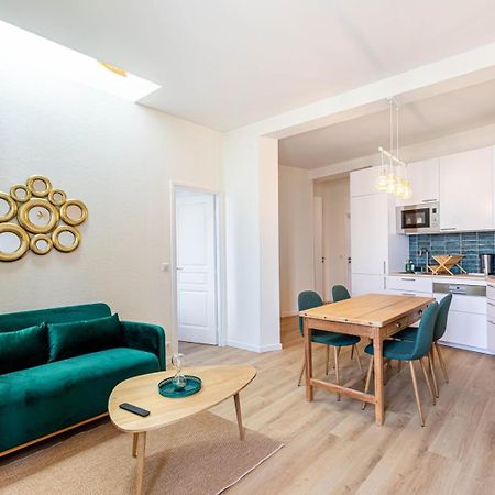 Апартаменты Guestready - Apt Moderne - Direct Champs Elysees Клиши Экстерьер фото