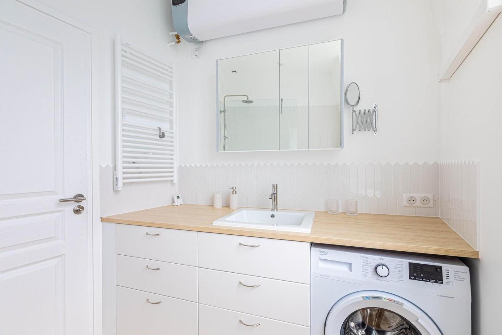 Апартаменты Guestready - Apt Moderne - Direct Champs Elysees Клиши Экстерьер фото